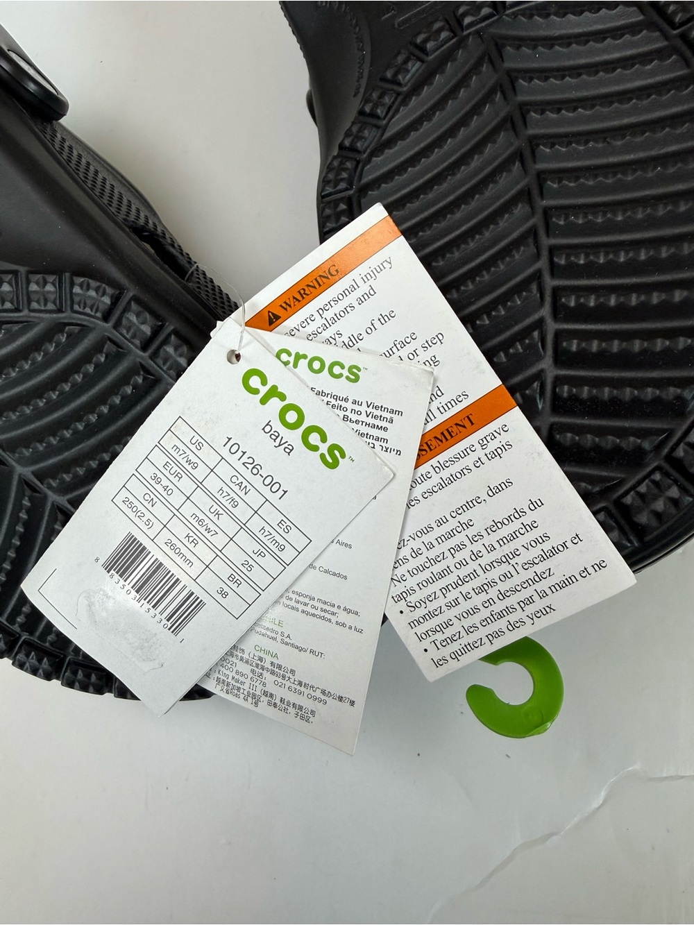 NWT CROCS Baya Black Clogs Size 6m/7w - Picture 7 of 7